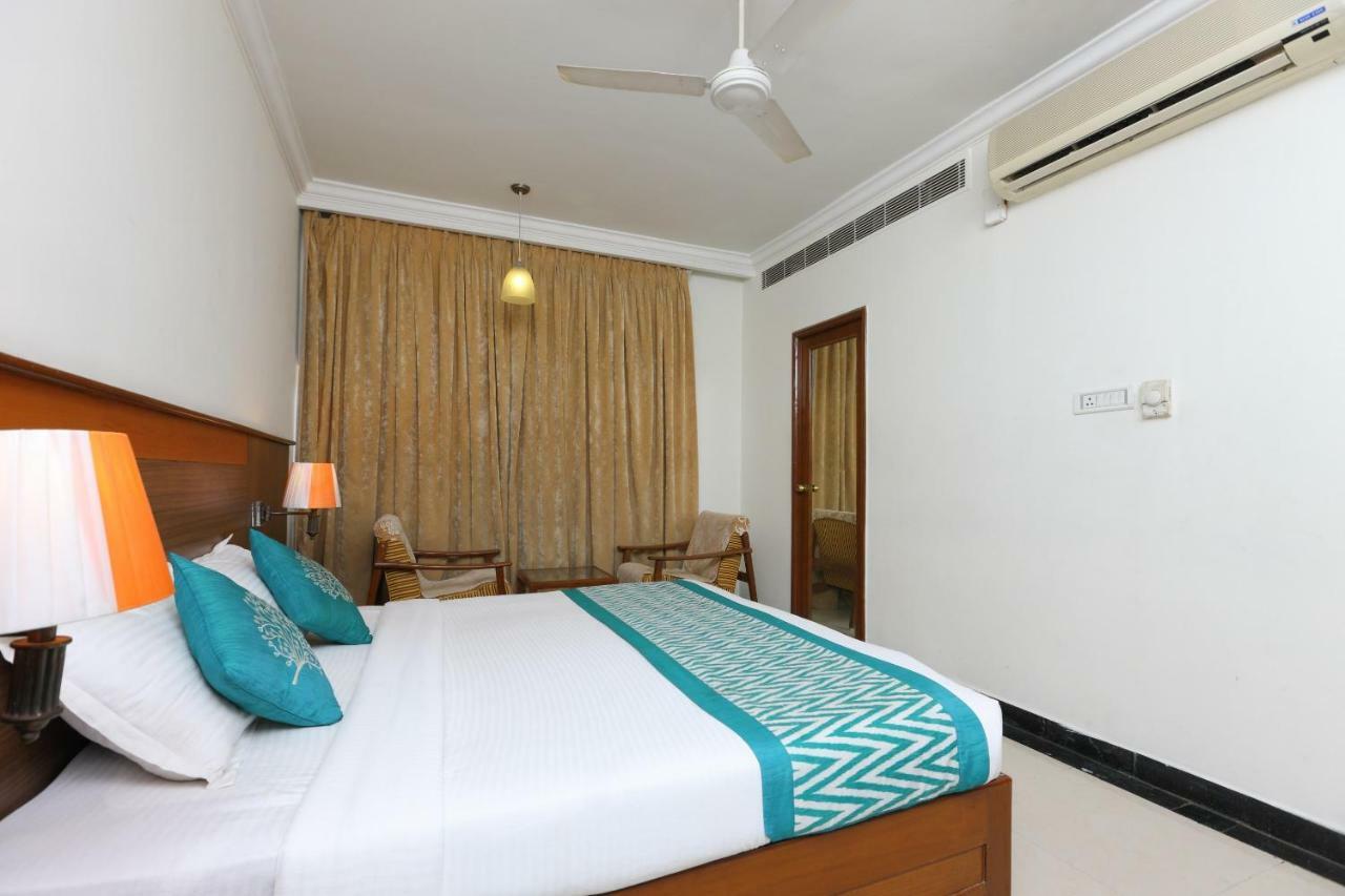 Oyo 1081 Hotel Sindhu International Tirupati Exterior photo